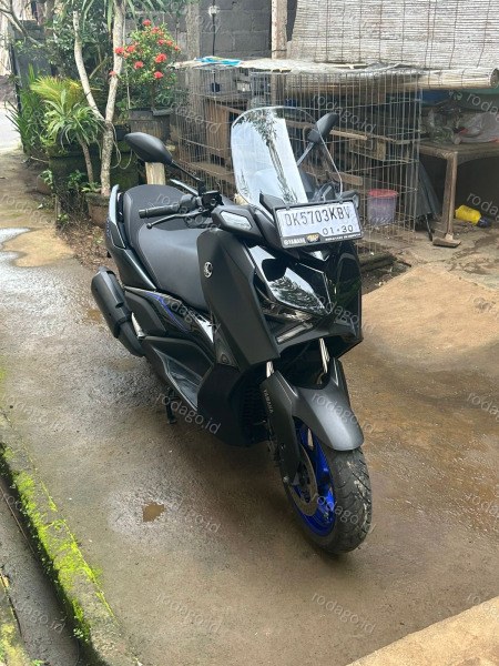 Yamaha XMAX 250 2026 - Photo 3