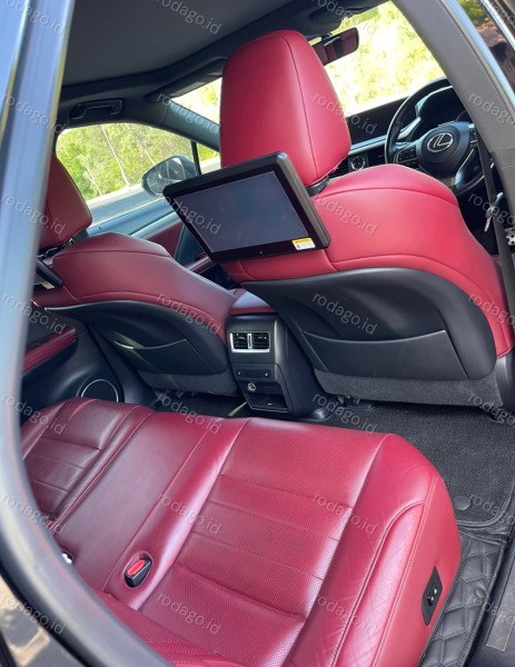 Lexus RX 300 - Photo 3