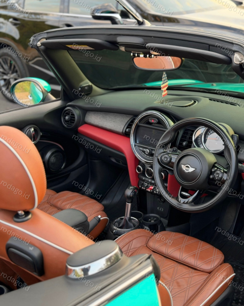 Mini Cooper Cabrio 2022 - Photo 3