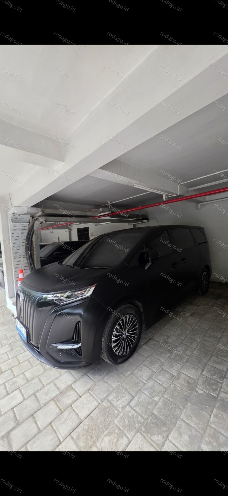 DENZA D9 Luxury VIP 7-Seater Bali 